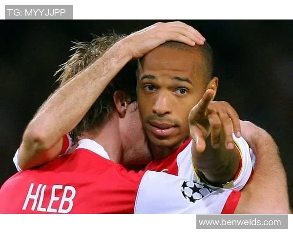 足球明星们对母亲深情感谢的话语与感人故事分享 足球明星们对母亲深情感谢的话语与感人故事分享